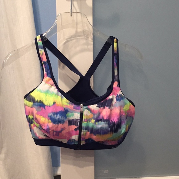 Victoria's Secret Other - Victorias Secret Sport bra